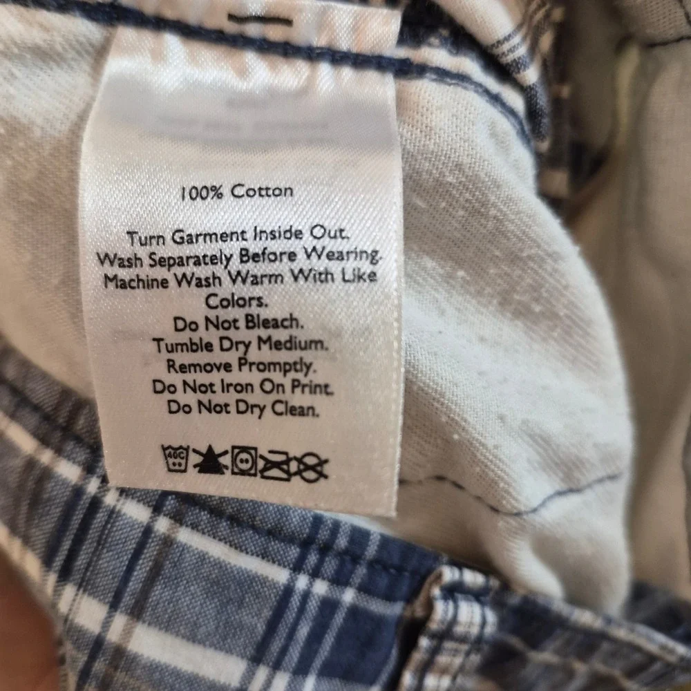 Eddie Bauer Mens Blue Plaid Cargo Shorts‎ Size 36 Cotton Hiking Outdoor Utility